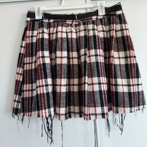 CURRENT MOOD White & Black Plaid Pleated Distressed O Ring Skirt Size XL